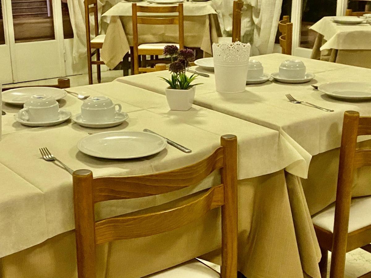 Villa Derna Ρίμινι Εξωτερικό φωτογραφία